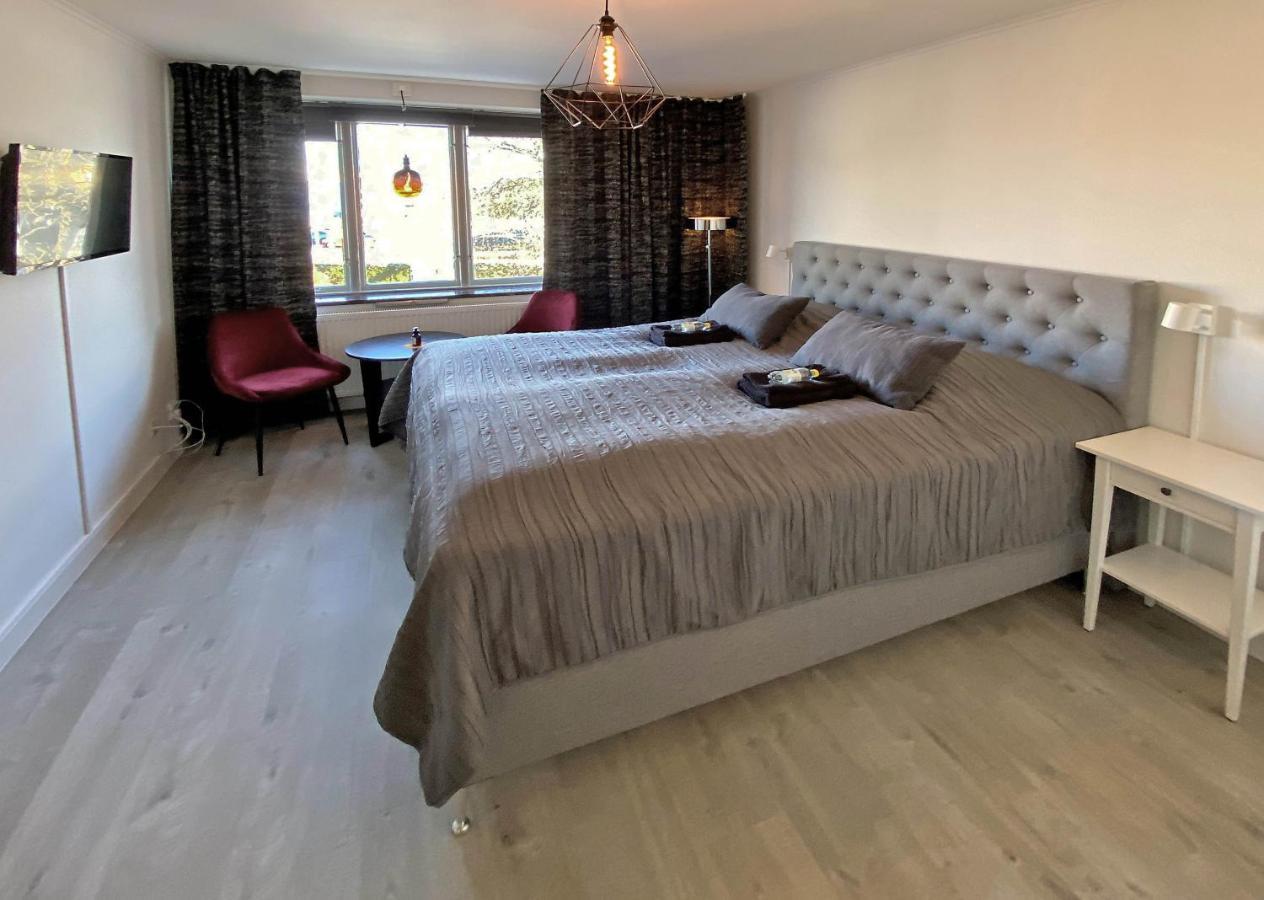 Vara Pensionat Gasthuis 2*